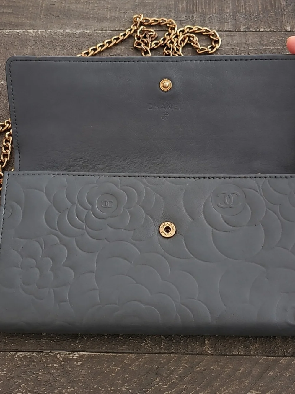 Chanel Quilted Camellia Leather Chain Wallet - Gray